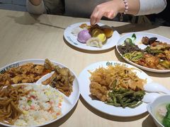-梦航彩虹之约自助餐厅(华府天地店)