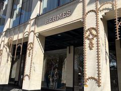 -HERMES(湖滨银泰in77店)