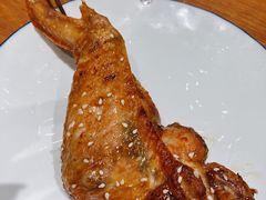 蜜汁全翅-何妹湿辣牛肉·粤式烧烤砂煲(桂雅路店)
