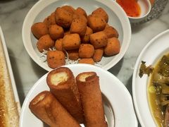 -蝴蝶里·粤菜·点心(龙湖天街&滨江店)