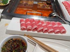 -海底捞火锅鲜切牛肉主题店(长寿路店)