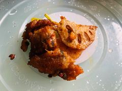干煸牛蛙-金陵暴走小龙虾·迷踪蟹(凯德MALL店)
