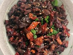 -蔼若春.传承三十年云南菜(金碧公园店)