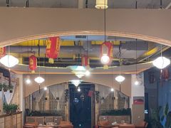 -六福酒馆(秦隆步行街店)