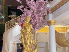 -金东尼人妖秀