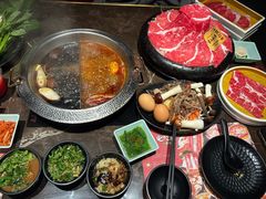 -一绪に和牛寿喜烧(罗湖益田假日店)