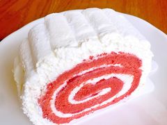 草莓红丝绒卷-星巴克(杭州嘉里中心4F店)