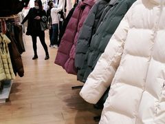 -优衣库(广州番禺万达广场店)