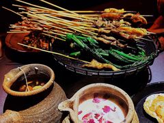 -何师烧烤Pro ·江湖川菜·小龙虾·精酿(太古里旗舰店)