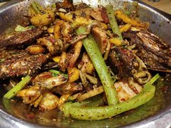 -嘎嘎鸭下巴·爆辣干锅(明教寺店)