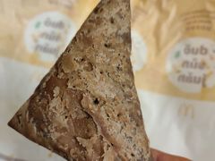黑黑好巧三角派-麦当劳(花桥得来速店)