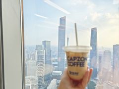 -及象咖啡Air·360度俯瞰广州塔(北塔68F店)