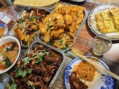 -勃利地摊·勃立小串烧烤