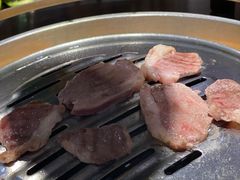 -哈哈碳都·牛肋条无限自助烤肉(台江万达店)