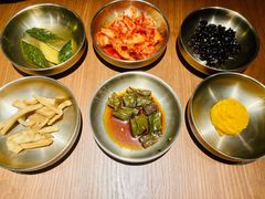 小菜-春熙台韩国料理·章鱼肥牛(西丽店)