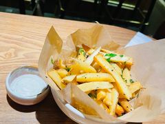 -Osteria Garden 生蚝花园餐厅(原进贤路店)