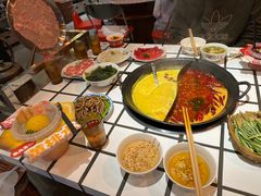 -朱光玉火锅馆(正弘城店)