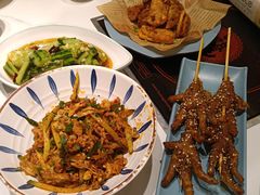 -黄记煌三汁焖锅(新佳丽江汉路店)