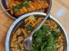 -柳州肥姨妈大骨螺蛳粉(东靖路店)