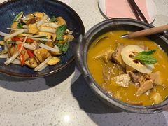 -半山腰·云南菜(侨福芳草地店)