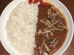 咖喱蘑菇饭-铃木食堂(帽儿胡同店)