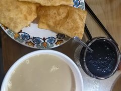 -努尔古丽奶茶