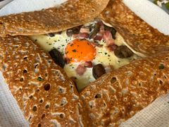 鸡蛋蘑菇熏肉荞麦可丽饼-RAC BAR(安福路店)