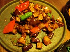 -来龙里 精致 东南亚餐室(万象城店)