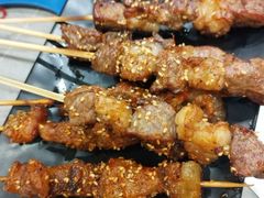 -啊美丽炭火烤肉(滑翔一店)