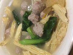 生凼丸子汤-子午路张记肉夹馍(小寨西路店)