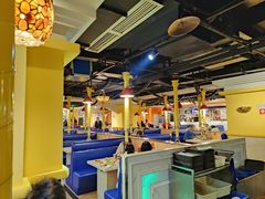 大堂-爱客得牛排海鲜烤肉·火锅自助(春熙路黑金好店)
