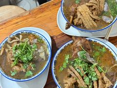 -叶新小吃店(来凤小区总店)