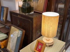 -邊城書店
