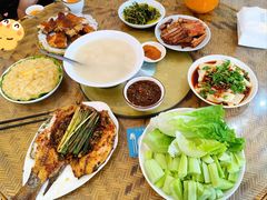 -岩保农家乐