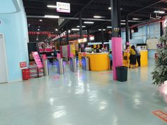 -嘿哟动霸CHUA·新潮玩运动娱乐中心·蹦床滑冰团建乐园