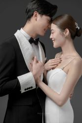 点击看大图 -挪娅婚纱摄影皇家会所