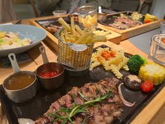 -麓椿花园西餐厅(海乐世界店)