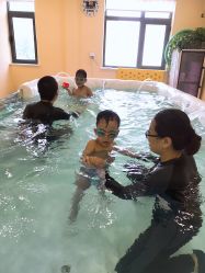 -爱乐婴童水育早教中心·儿童游泳中心(田园商业广场店)