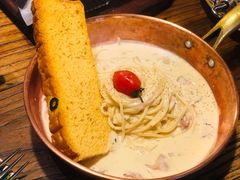 -I HOLIC艾豪丽披萨(KKone店)
