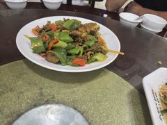 -岛中岛·海鲜大排档·万宁老字号(东澳店)