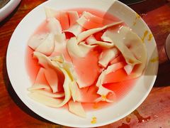 极品猪黄喉-小龙翻大江文化火锅(太古里店)