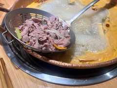 -洱火云南酸菜牛肉火锅(石景山当代商城店)