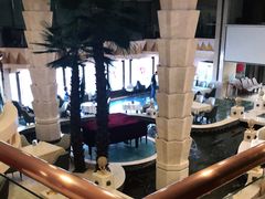 -碧中海汤泉汗蒸酒店