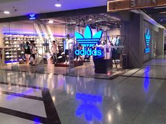 -adidas(正佳广场店)