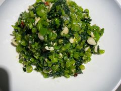 -巷子里小酒馆(繁荣路店)