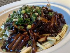 -魏铭鱼头捞饭(晋阳路店)