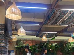 -云阿蛮云南生烫牛肉米线(奉贤路店)