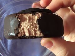 摩卡冰激凌月饼-八喜冰淇淋蛋糕(富国店)