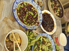 -江城燕子大排档(江汉路步行街店)