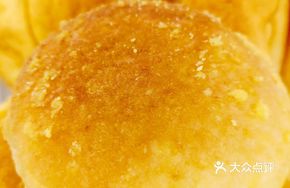Qiu Lin Old-Style Small Bread